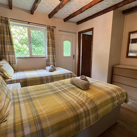 Cwmbach Guest House Neath Ngoại thất bức ảnh