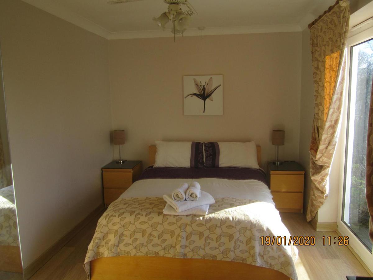 Cwmbach Guest House Neath Ngoại thất bức ảnh